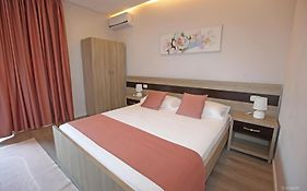 Star Apartment